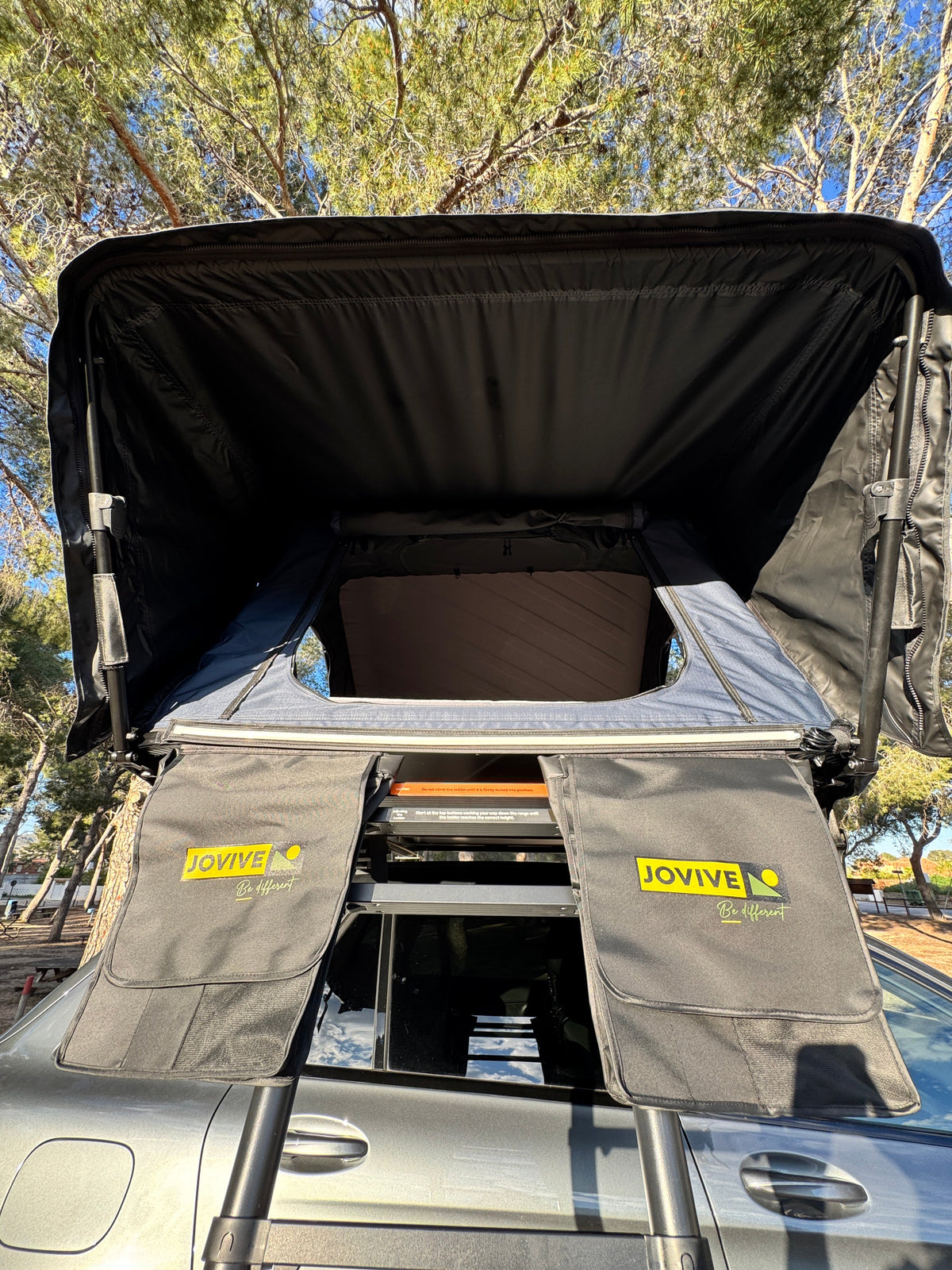 Tente de toit pour voiture Chest ASA XL résistant aux rayons UV avec lumières à intensité réglable