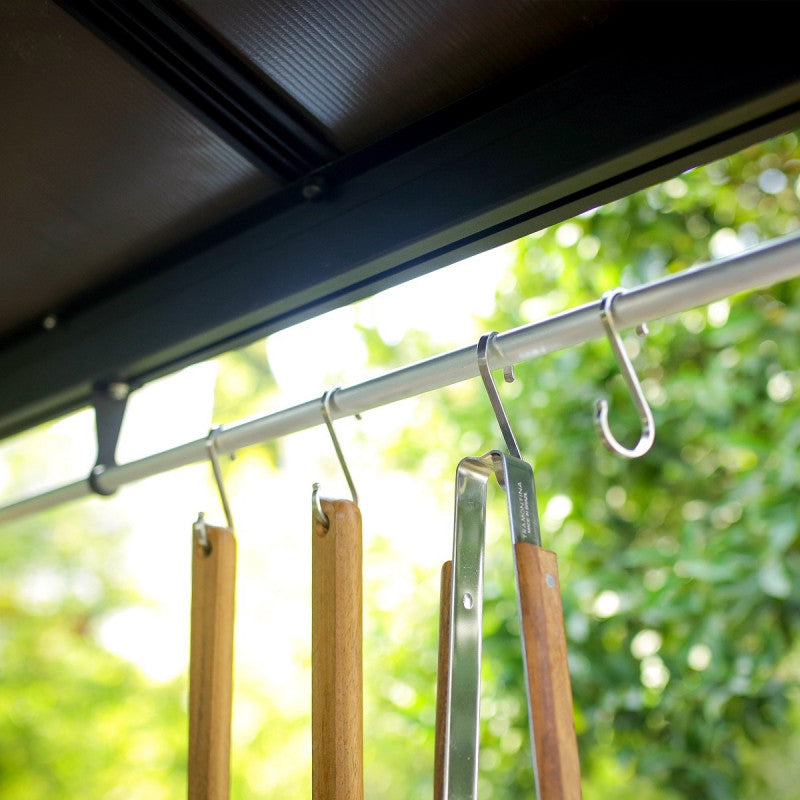 Pergola barbecue AUSTIN, 180 x 224 cm, en aluminium noir et polycarbonate gris