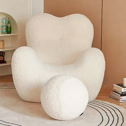 Fauteuil cocon en bouclette ivoire – silhouette nuage aux formes arrondies