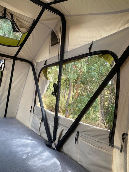Tente de toit Adventure XL pour voiture avec système antivol et semi-rigide